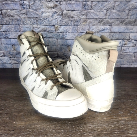 New Converse Chuck 70 Climate Escapism - Picture 1 of 10